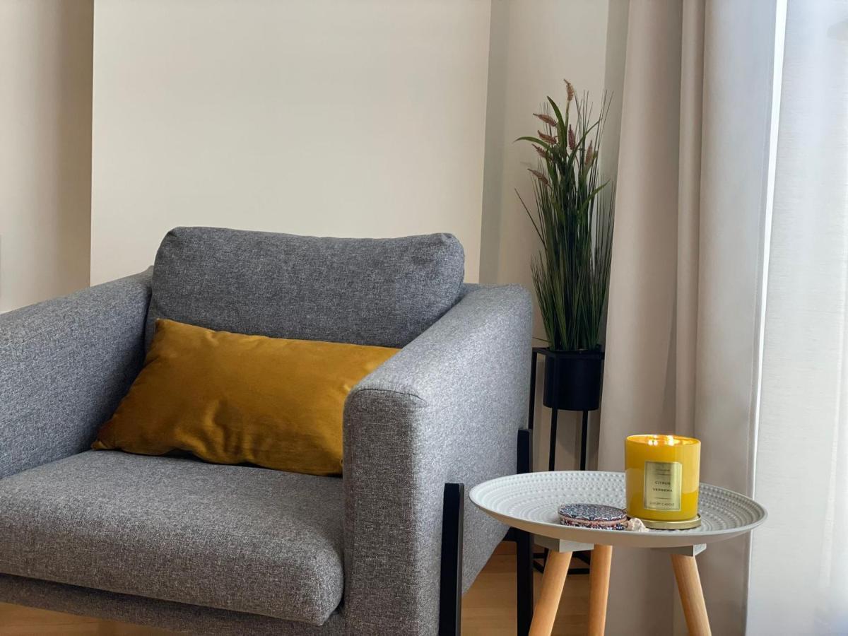 A Space That Feels Like Home With Private Parking Malaga Zewnętrze zdjęcie