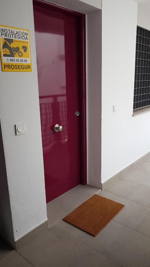 A Space That Feels Like Home With Private Parking Malaga Zewnętrze zdjęcie